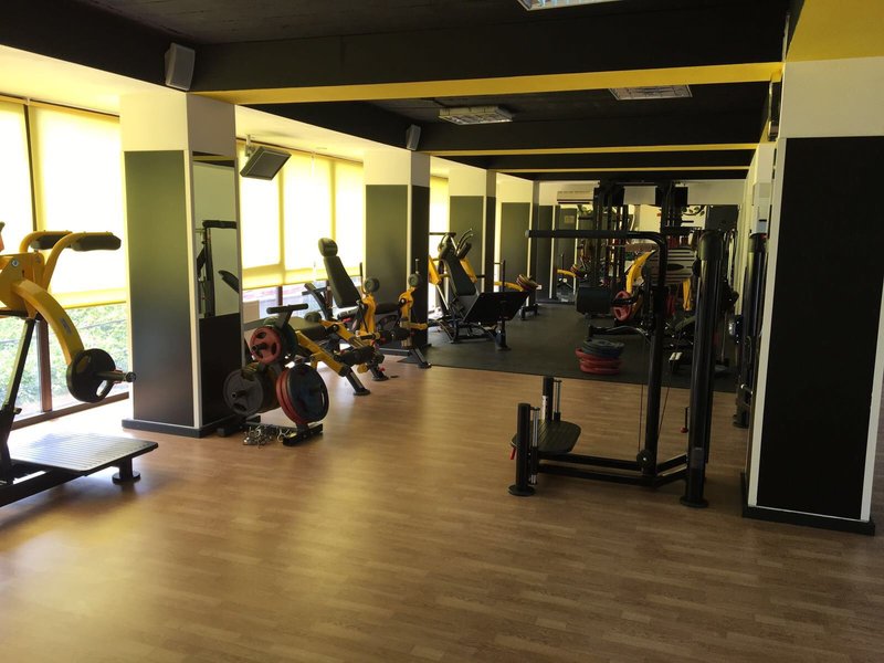 Max Fitness - Club fitness